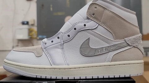 Jordan 1 Mid SE Craft Tech Grey