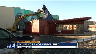 Nuisance smoke shop demolished on near West Side