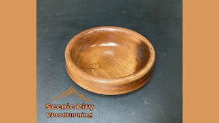 Wood turning: Walnut Bowl