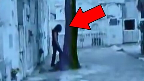 Scary Videos Of Ghosts In Graveyards : Top 10 !