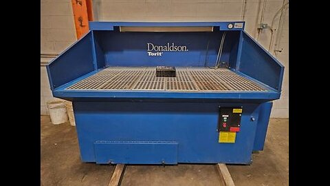 Donaldson-Torit Downdraft Bench