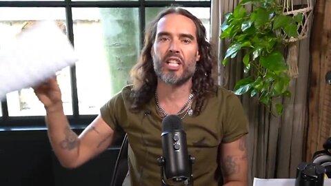 'We Are Governed As If We Are Idiots': Legendary Comedian Russell Brand Breaks Down How The Ruling Class Uses Terms Like 'Misinformation' To Manipulate Ordinary People