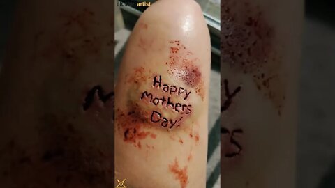 #fakeblood #gore ️ #easter #makeup #ScreamItOut #Q #Quantasticart #shorts