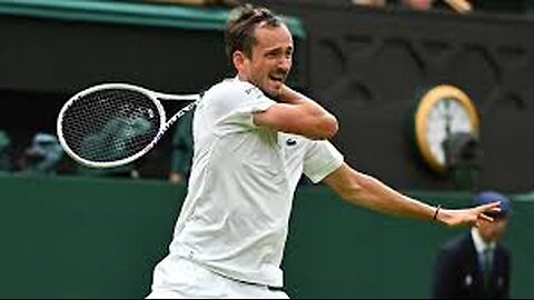 Alexandre Muller vs Daniil Medvedev / Highlights / Wimbledon 2024