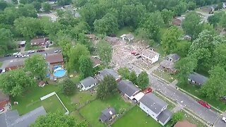 House explosion kills 1, injures 2 in southern Indiana city