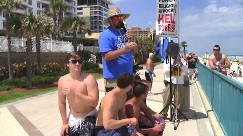 Spring Breaker Tries To STEAL Preacher's Mic - Daytona Beach 2013 - Kerrigan Skelly