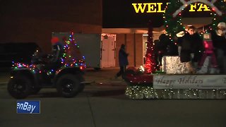 Reporting on the Appleton Christmas Parade