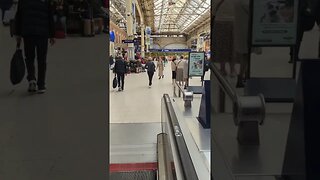Going to Victoria Station London Part 2 #london #victoriastation #londonvictoriastation