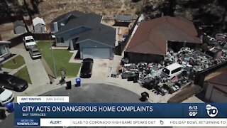 Hoarder home in Bay Terraces finally getting cleaned up