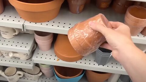 11 Dollar Store pot ideas that will make your friends and family go WOW!