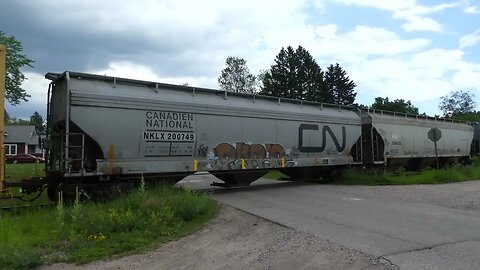 Freight Cars Going Into Storage ROCKING Along The Way! | Jason Asselin