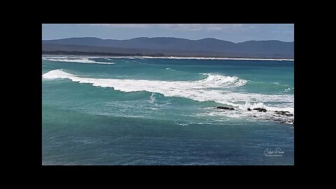 Bastion Point Surfing 17 Oct 2021 S21 Ultra + DJI OM5