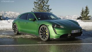 Porsche Taycan Turbo S Sport Turismo Mamba Green