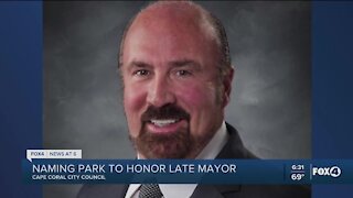 Council voting to name park after late Mayor