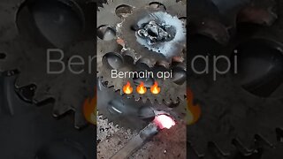 Bermain api 🔥🔥🔥 #shorts #viral #homemade #tutorial