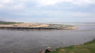 SOUTH AFRICA - Durban - Umgeni River mouth at Blue Lagoon (Videos) (woh)