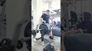 415lbs Raw Bench, Crazy 🤪 old man