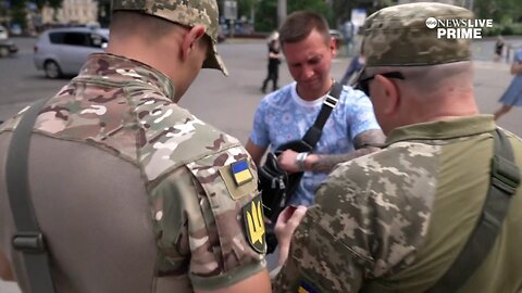 ABC News: Ukraine's desperate need for soldiers spurs exodus of young men