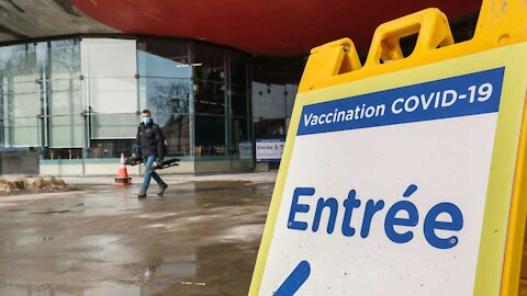 Vaccin COVID-19: L'âge minimum pour les rendez-vous a baissé dans ces 2 régions du Québec
