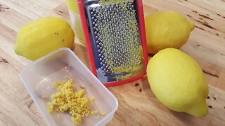 How To Zest A Lemon The Right Way - Easy Natural Lemon Flavor - The Hillbilly Kitchen