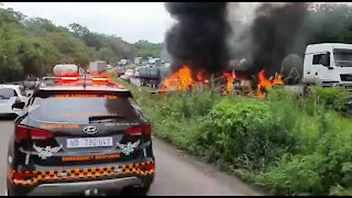 SOUTH AFRICA - Durban - Serious accident on M7 (Videos) (R7B)