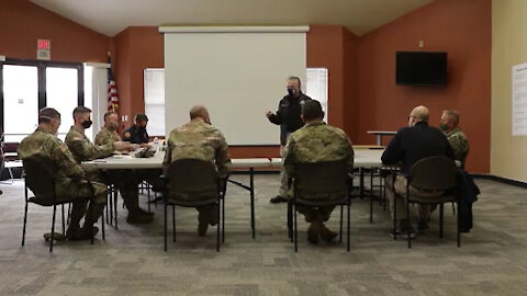 U.S. Army Maj. Gen. visits COVID-19 Community Vaccination Center at Cal State LA