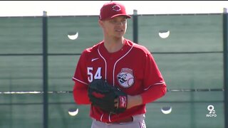 Opening Day starter thinks Reds will be 'talk of the town'