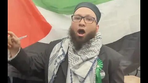 Gaza is the new Green. Leeds councillor screams ALLAHU AKBAR