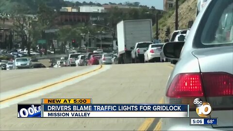 Drivers blame traffic lights for gridlock