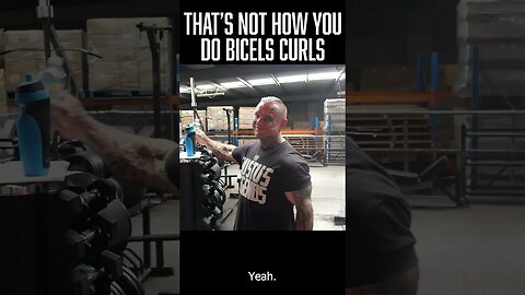 LEE PRIEST: On the time he got his Biceps Curl form corrected #shorts