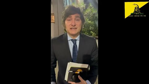 Javier Milei se burló del “efecto Massa” y explicó por qué cree que bajó el dólar blue