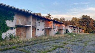Among The Unknown | Exploring An Abandoned 1980s Howard Johnson Motor Lodge Episode 86