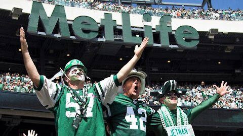 NY Jets Fans Chant "F*** Joe Biden!" At Metlife Stadium