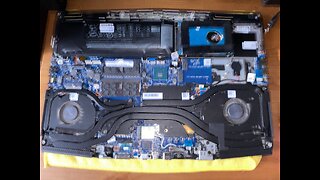 Just a Detailed Look @ at DeLL AW Alienware m17 Model p37e inside Hard Drive memory Fans Motherboard