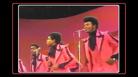>> The Temptations ... • Papa Was A Rolling Stone • ... (1972) -Soul Train-