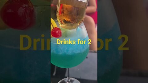 drinks for 2 in pattaya beach #pattayabeach #sunday #shortsfeed #shortsvideo 👍🏾