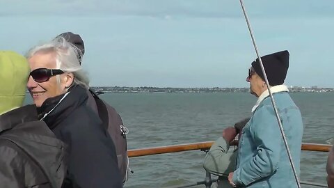 On The Paddle Steamer Waverley boat From Clacton via Southend to London City Tower Bridge P1 2023