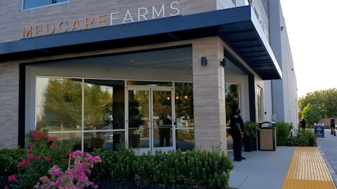 First Amendment Audit MedCare Farms Dispensary - Lake Elsinore CA - PASS!!!