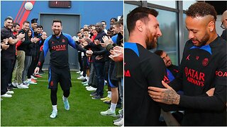 Lionel Messi back at PSG training after winning World Cup !