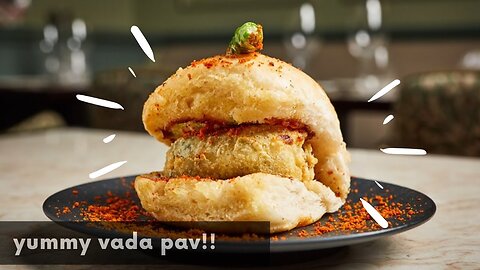 Foreigners try famous Indian street food vada pav for the first time!!