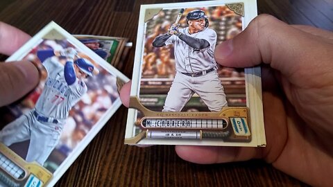Two Pack Tuesdays - Ep. 29 - 2022 Gypsy Queen - We hit the box short print!
