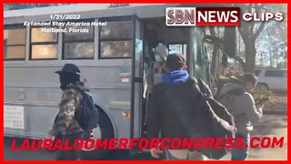 LAURA LOOMER BUSTS BUSSES DROPPING OFF MILITARY AGE MEN ILLEGAL IMMIGRANTS IN FL FROM TX - 5954