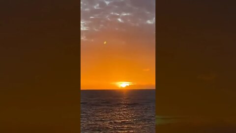 Sunset with Relaxing Sea sounds