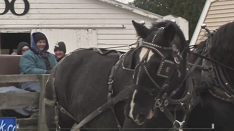 N.E.W. Zoo Brings in Yearly Family Tradition