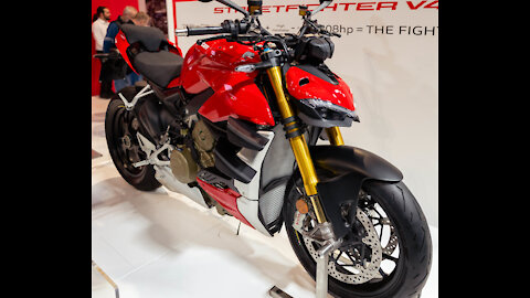 Ducati Streetfighter V4