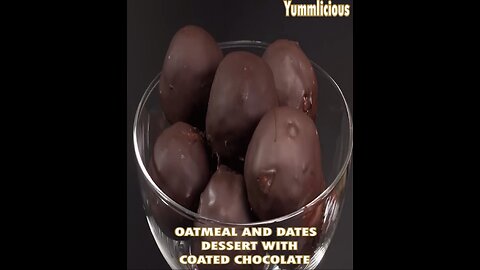 #oatmealdateballs #oatmeal #datedessert #dateball #yummlicious #yummyfood