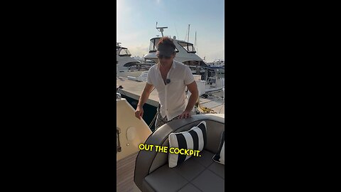 2018 Beneteau MC5 ‘Off Site’ Swim platform / Cockpit peak #yachtingwithchristos