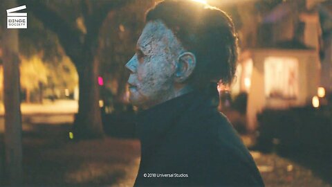 Halloween (2018) - Halloween Homicides Scene