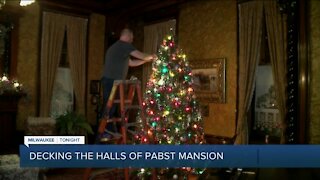 Pabst Mansion prepares for holiday season