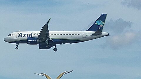 Airbus A320NEO PR-YYL vindo de Campinas para Manaus